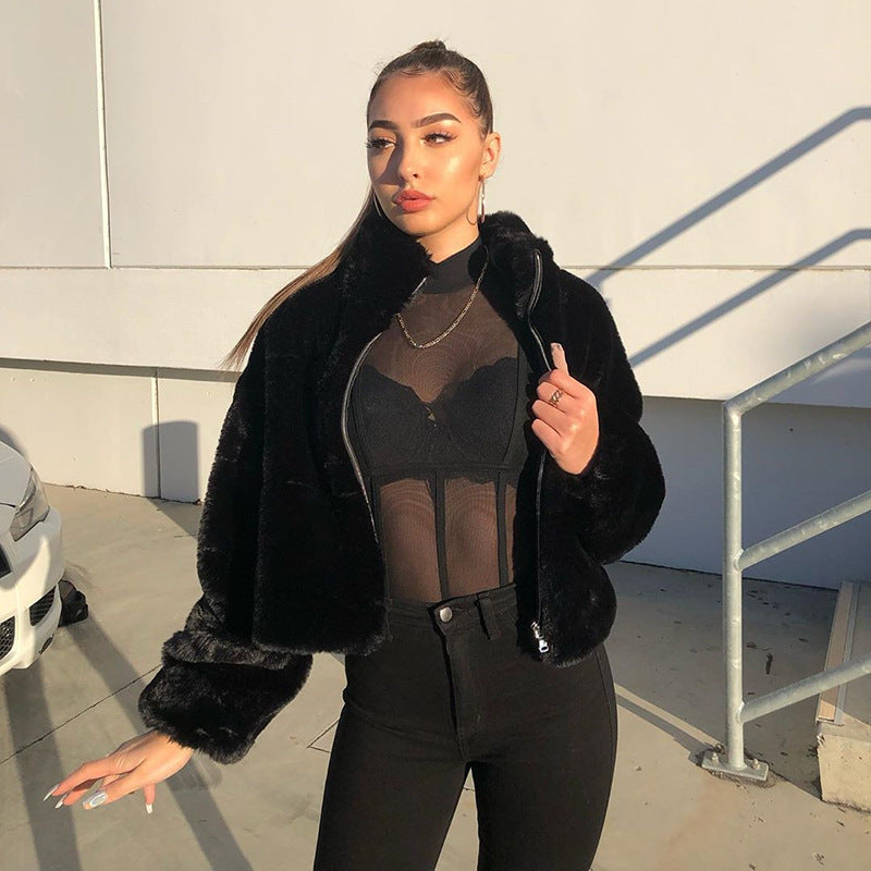 Chaqueta CozyWool con Cuello Alto y Doble Cremallera – Corte Holgado y Máxima Calidez