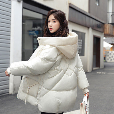 Chaqueta Acolchada con Capucha CloudWrap – Oversized y Versátil con Relleno de Algodón y Plumón