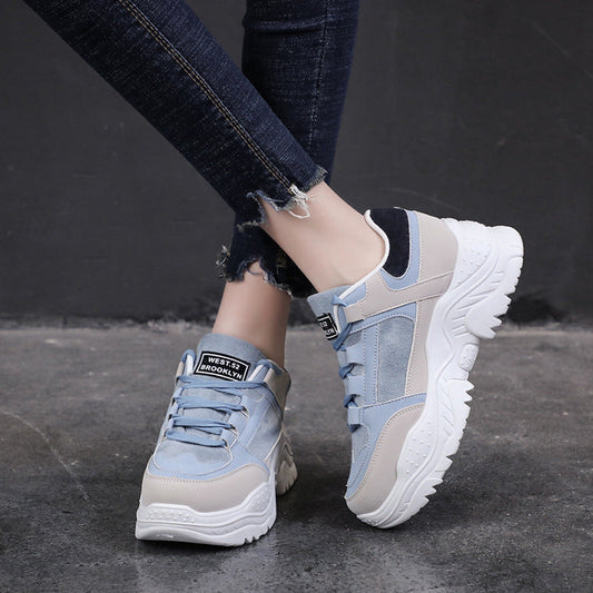 Women's Spring Sneakers – New and Trendy Footwear for the Season